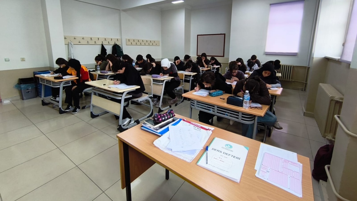9, 10, 11 ve 12. Sınıflarımızda Hazır Bulunuşluk Sınavlarımızı Tamamladık
